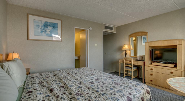 Admiral Resort Motel