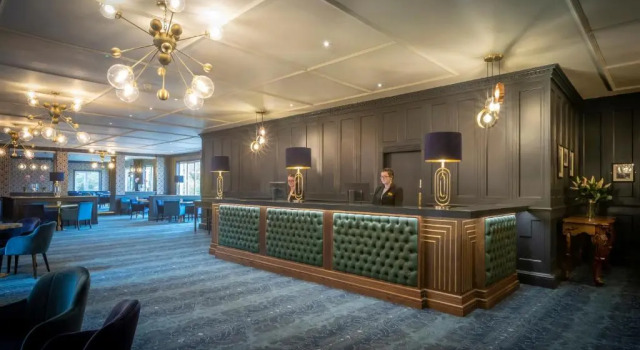 Falls Hotel & Spa, Book Ferieresort Hoteller i Clare med pool, Swimmingpool