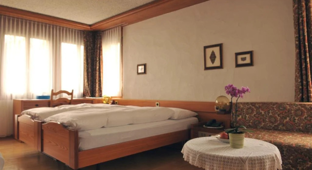 Wolfensberg, Rezerwuj Hotel Hotele w Neckertal z parkingiem, Parking
