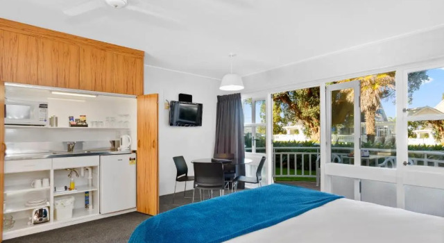 Двухместная семейная студия с видом на улицу The Tauranga on the Waterfront