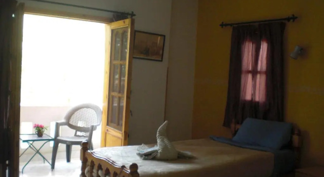 Полулюкс El Fayrouz Hotel