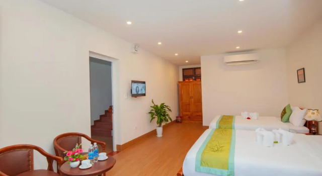 Трёхместный номер Standard с балконом Riverside Sunset Homestay
