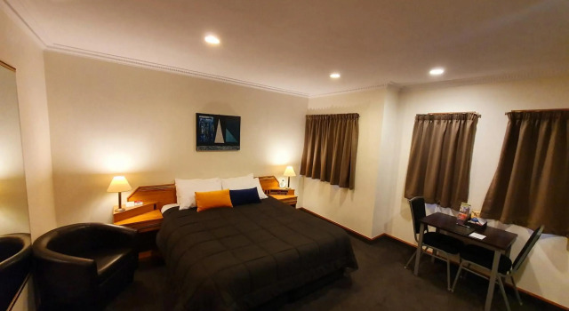 Fitzherbert Castle Motel