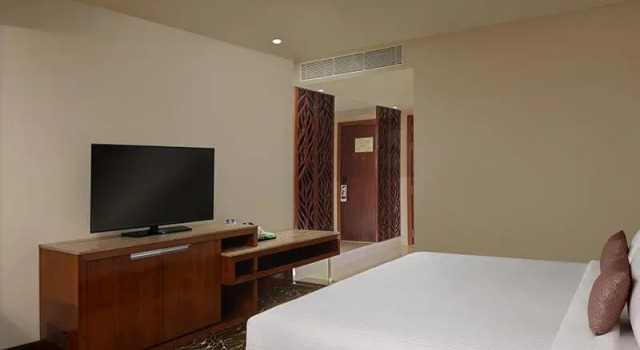 Двухместный номер Standard Novotel Kochi Infopark