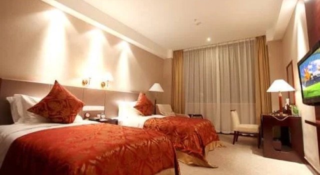 Berlin Jianguo International, Prenota Hotel Hotel a Henan con parcheggio, Parcheggio
