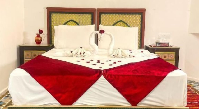 Двухместный номер Deluxe с балконом Riad Jnane Fes Medina & Luxury Palace