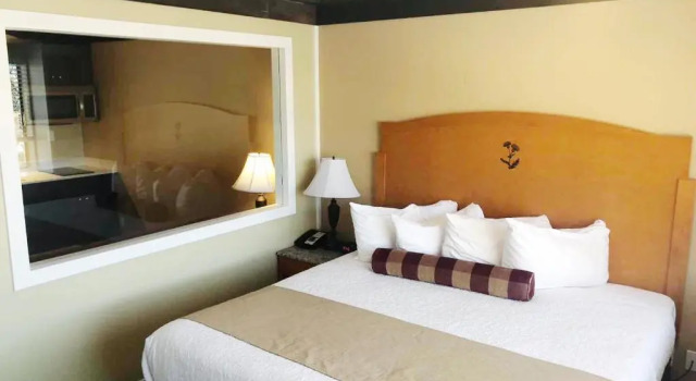 Полулюкс Abercorn Hotel, Trademark Collection by Wyndham