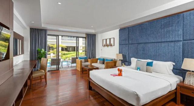 Двухместный номер Deluxe с доступом в бассейн Baan Laimai Beach Resort & Spa - SHA Extra Plus