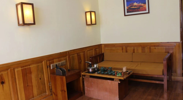 Meri Snow Mountain Travellingwithhotel, Reservar Hotel Hotéis e alojamentos em Diqing, Hotel