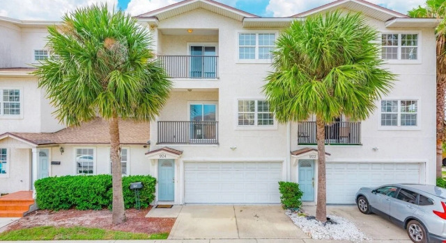 Beach Serenity 2 - Private Condo With Ocean Views