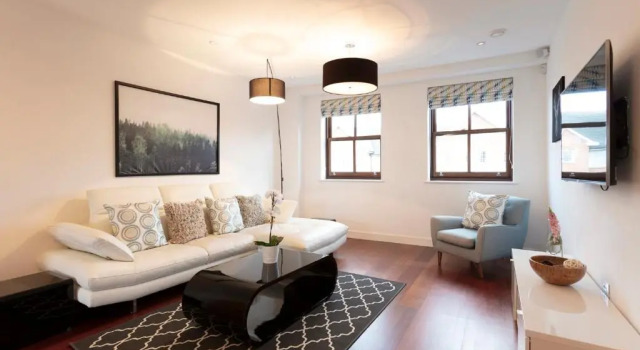 Апартаменты Hampden Apartments - The Henry