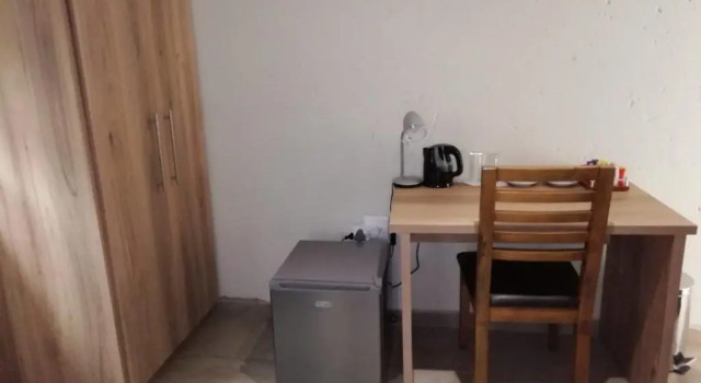 Номер Economy The Hill Hotel And Conference Centre