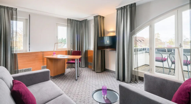 Двухместные апартаменты Standard с балконом Best Western Plus Hotel Fellbach-Stuttgart