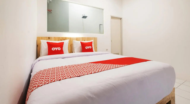 Двухместный номер Standard Griya Aneka Malioboro Yogyakarta Mitra RedDoorz