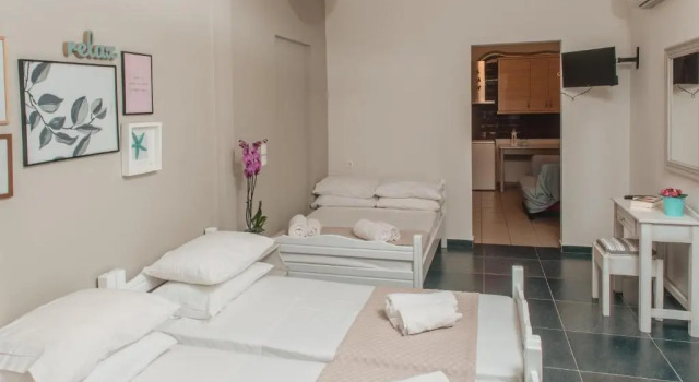 Люкс Aqua Beachfront Elegant Hotel