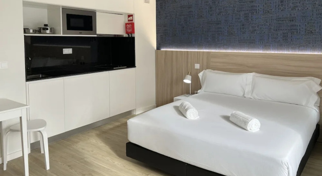 Студия Select Porto Suites