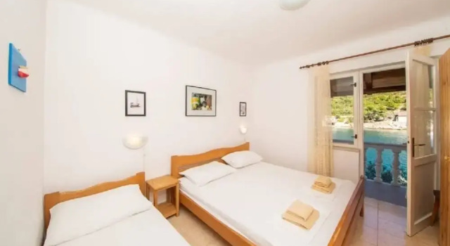 Vinkli - Amazing sea View - H, Prenota Hotel Vis 