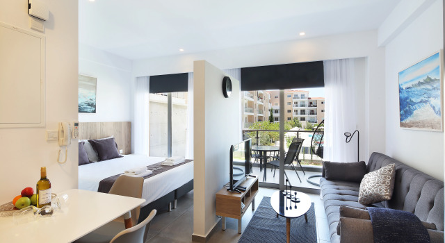 Elysia Park Apartments, Buchen Sie Ferienwohnung SPA-Hotels in Paphos, in der Nähe von Vrisoudia ΙΙ Beach, SPA