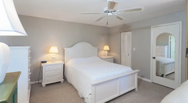 Bonita Beach 5500 - 5205