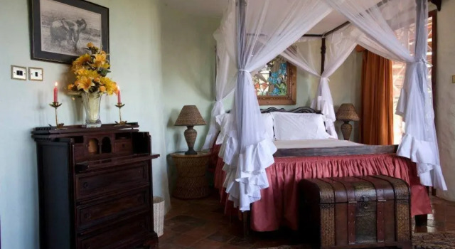 Rolf's Place, Book Hotel Hotels in Nairobi with a Pool, Swimming Pool