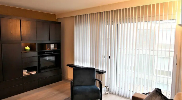 Studio in Het Zoute With Side Sea View, Prenota Appartamento Hotel a Fiandre Occidentali con parcheggio, Parcheggio