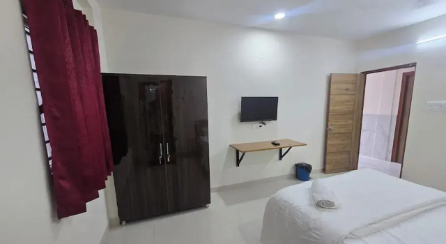 Номер Deluxe Om Sri Vigneshwara Palani Grand Hotel
