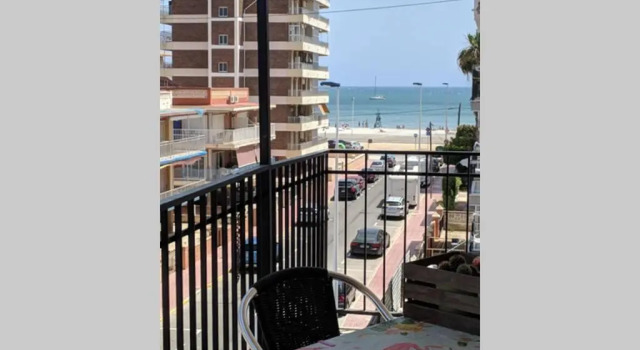 Apartamento H9 Gran Playa con vistas al mar, Забронировать Апартаменты/квартира Отели Санта Полы с парковкой, рядом с Музей соли в городе Санта-Пола, Парковка