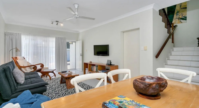 Trinity Retreat at Costa Royale, Prenota Hotel Hotel a Queensland con piscina, Piscina