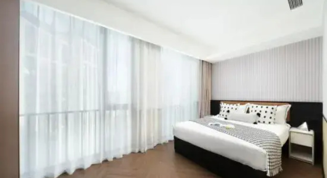Люкс Executive Suisse Place Serviced Apartment Shanghai Suhe