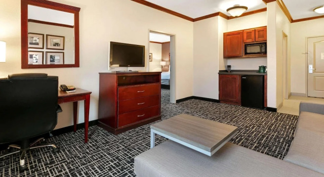 Семейный люкс La Quinta Inn & Suites by Wyndham Lindale
