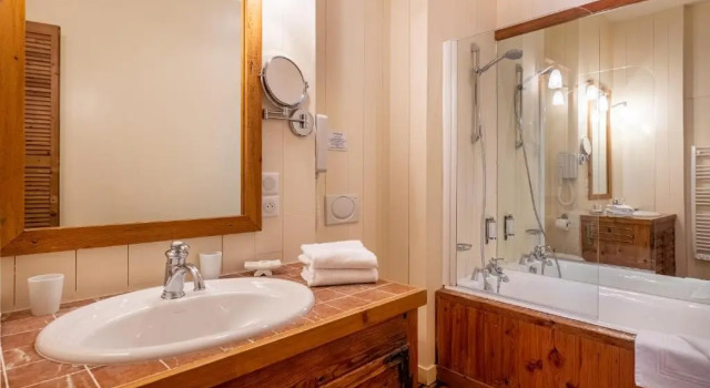 Двухместный номер Superior La Baronnie Hôtel & Spa - Teritoria