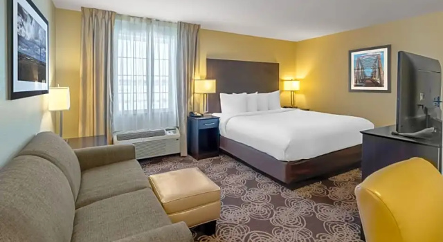 Люкс Landmark Suites - Williston