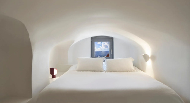 Полулюкс Old Castle Oia by Mr and Mrs White