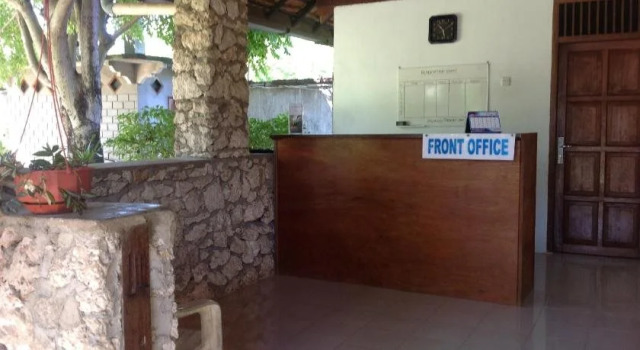 Hotel Patma Bira, Book Hotel Hotels in Sulawesi with Parking, Parking