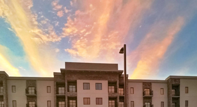 Garland Hotel, Buchen Sie Hotel New Concord Ohio