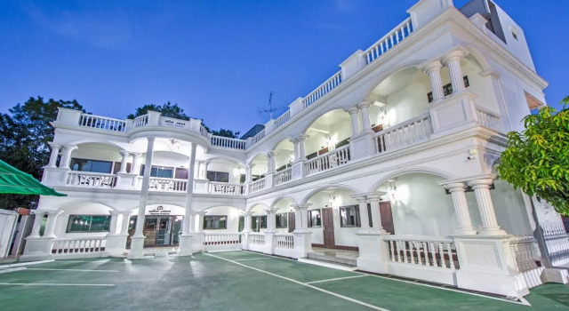 Happiness Guesthouse