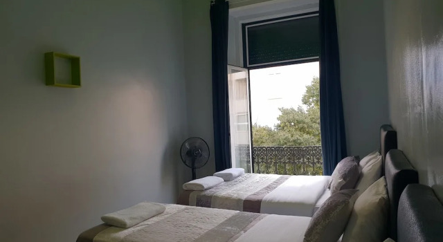 Shangri-la Hostel