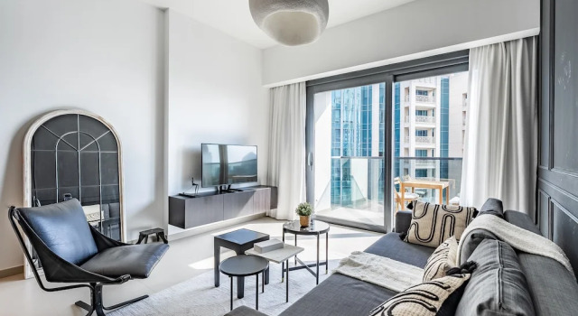 Апартаменты Deluxe The Elevated Abode 1BHK Apt in Downtown