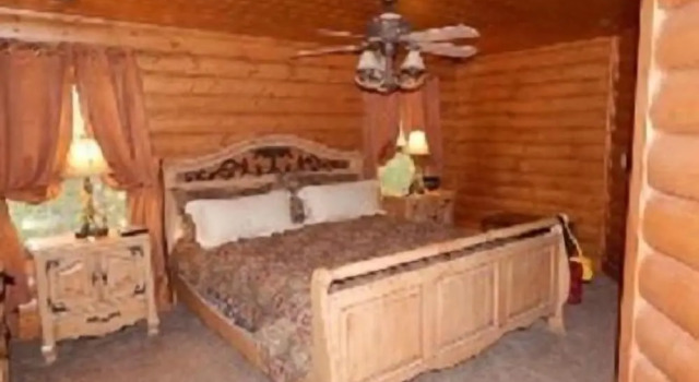 Bear Lodge, Buchen Sie Ferienhaus Apple River 