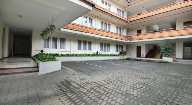 Airy Dago Sabuga Juanda 169 Bandung