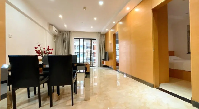 Четырёхместный семейный номер Standard с 2 комнатами Zhongshan Perth Hotel