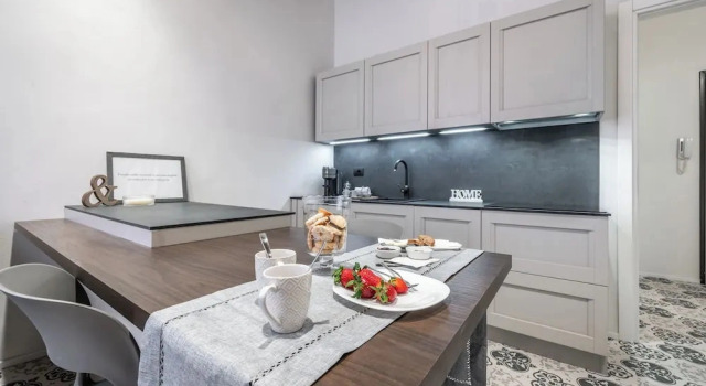Апартаменты Emilia Suite Palace