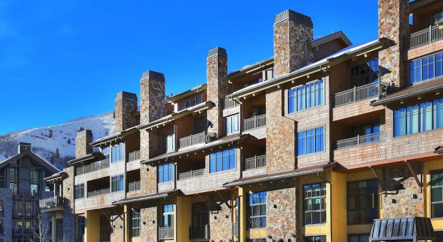 Landmark 4Br PentH 607, Забронировать Апартаменты/квартира Отели Вейл с парковкой, Парковка