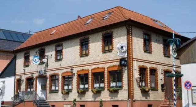 Landgasthof Eschbacher Katz, Buchen Sie Hotel Usingen Taunus