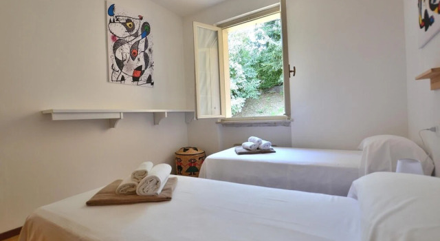 Apartment Joan Mir With Pool, Prenota Appartamento Hotel a Veneto con parcheggio, Parcheggio
