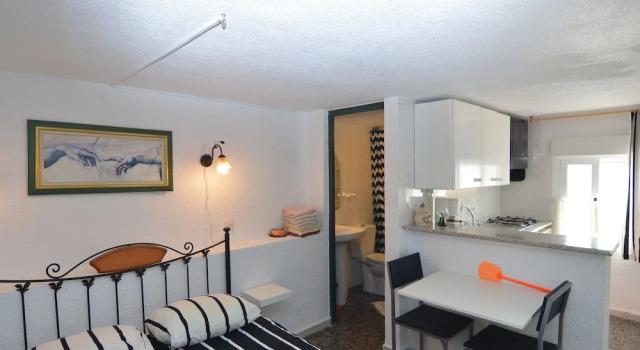 Luxurious Villa in La Escuera with Swimming Pool, Book Villa San Fulgencio Valencia Community