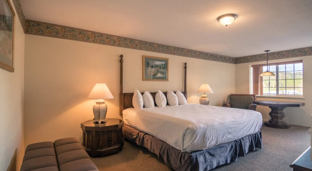 Wildlife Inn, Book Hotel Winston Umpqua Valley