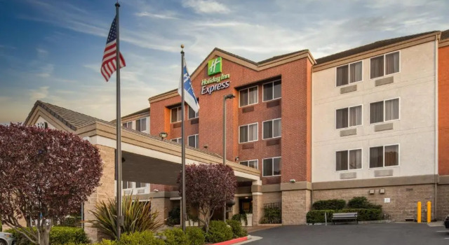 Holiday Inn Express Castro Valley - I-580 by IHG
