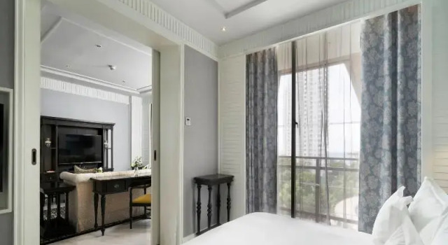 Двухместный полулюкс с видом на бассейн InterContinental Hua Hin Resort by IHG