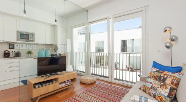 Lisbon Lifestyle House